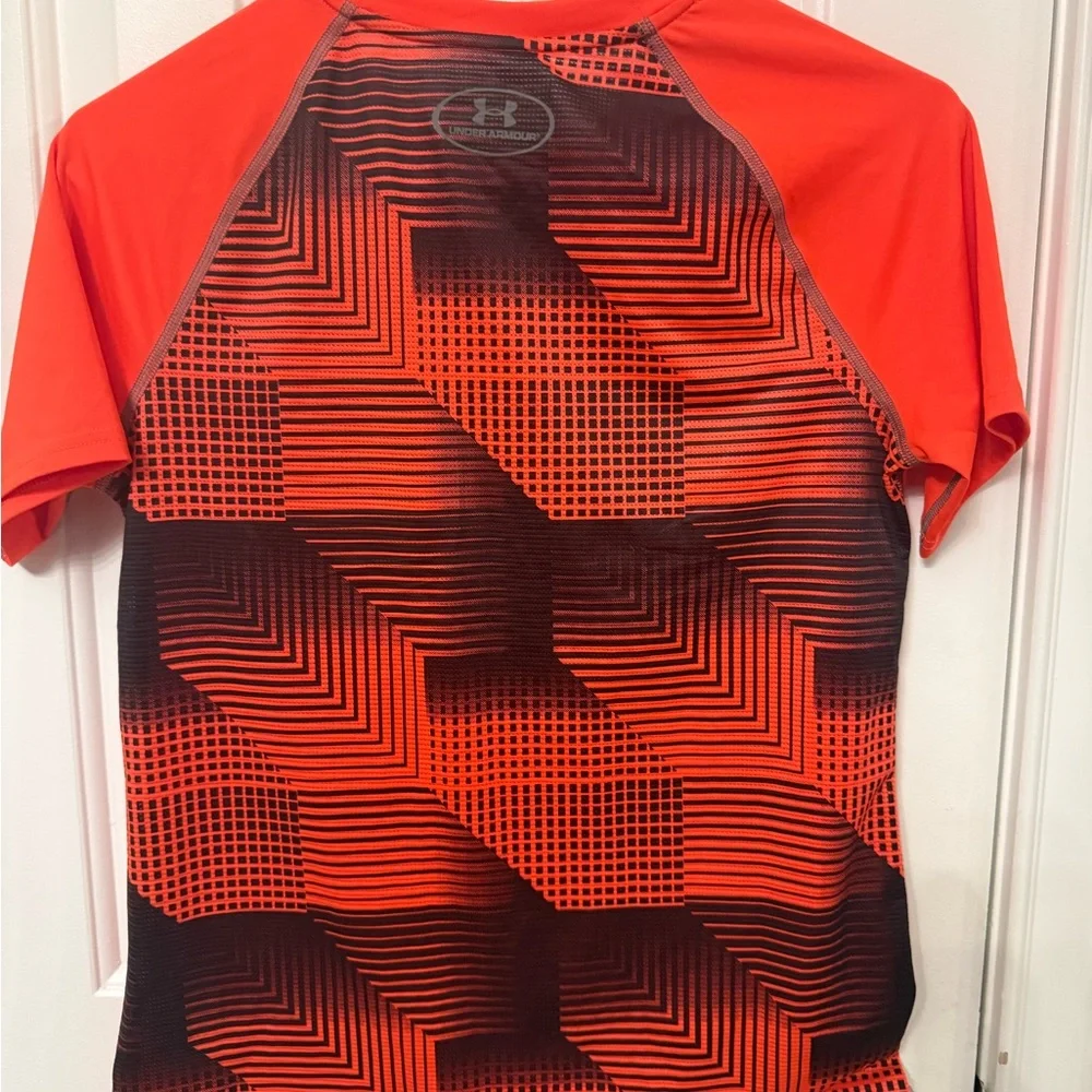 NWT Under Armour Boy’s Bright Orange Fitted Shirt